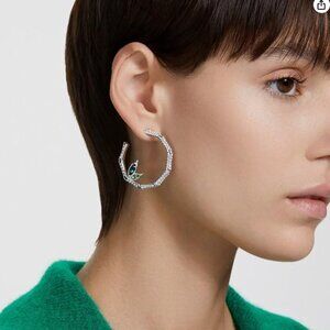 Swarovski 5645373 Dellium earrings jewelry bamboo hoops white gold crystals new